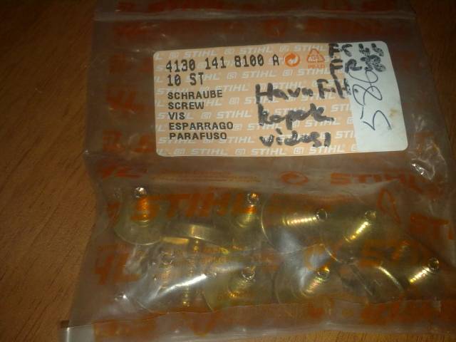 HAVA FİLİTRESİ KAPAK DÜĞMESİ  FS 44  FR 38